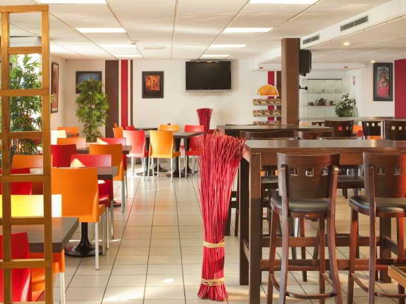 戴高乐机场-巴黎北部维勒班特展览中心普瑞米尔经典酒店 鲁瓦西昂法兰西 餐厅 照片